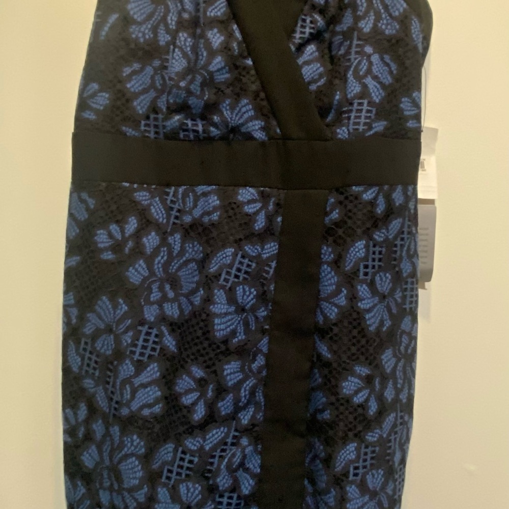 Elegant Black and Blue Lace Dress
